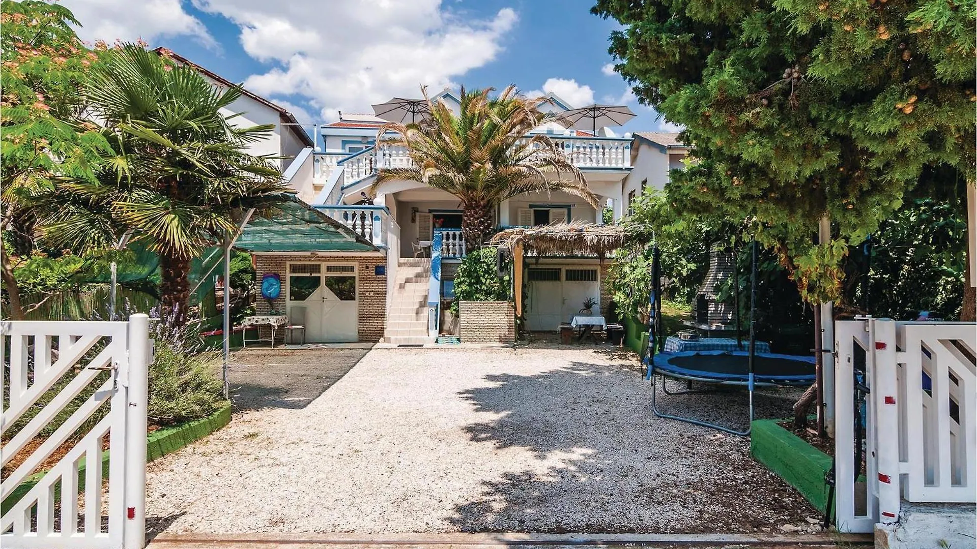 Amazing Apartment In Sveti Petar